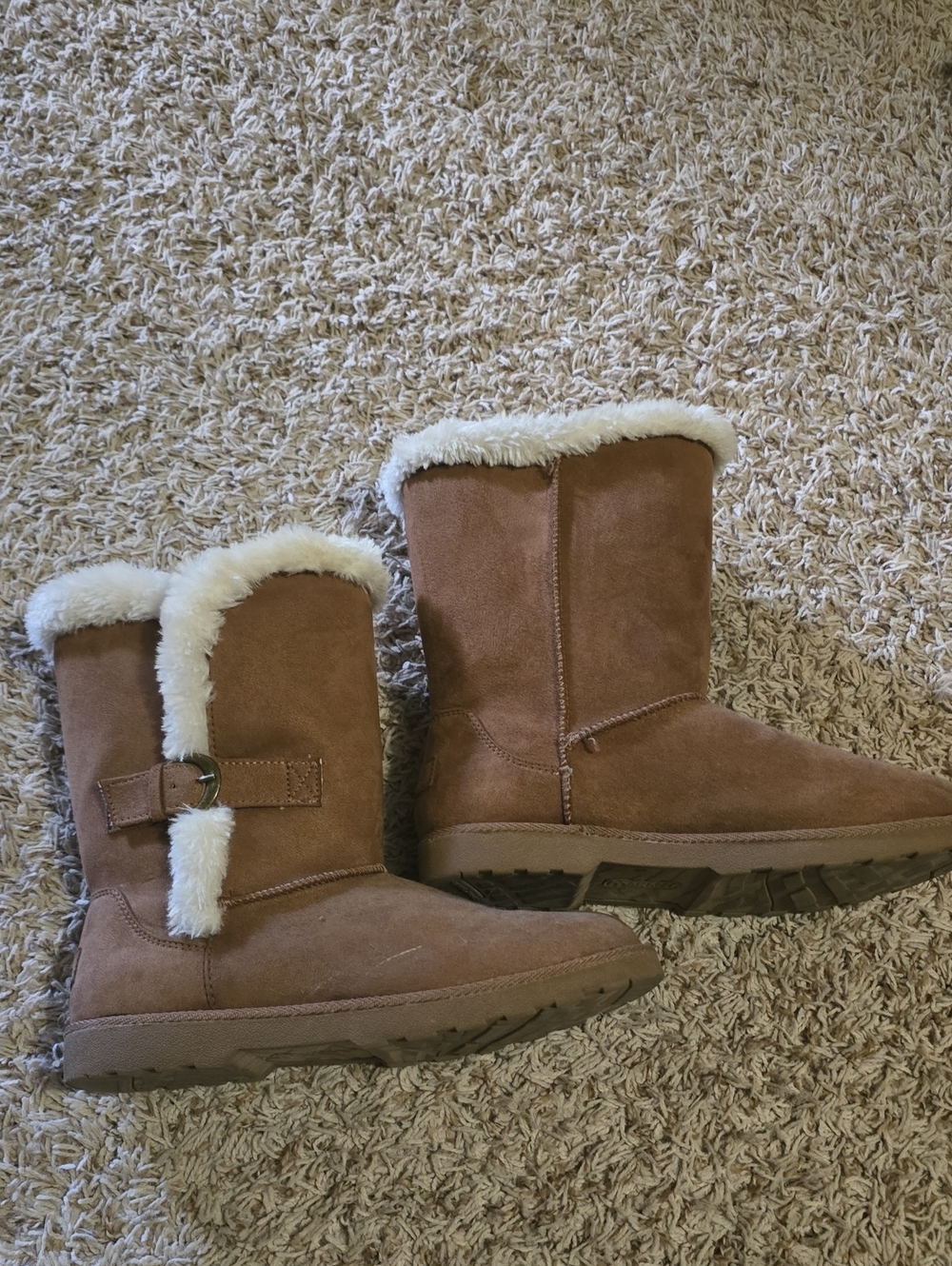 Women’s Chestnut Faux-Shearling Mid-Calf Winter Boots